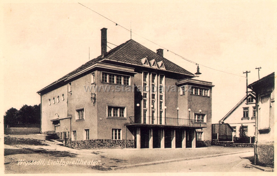 0026-Vitkov1935_kino.jpg - Kino - pohlednice odeslaná  10/1940.